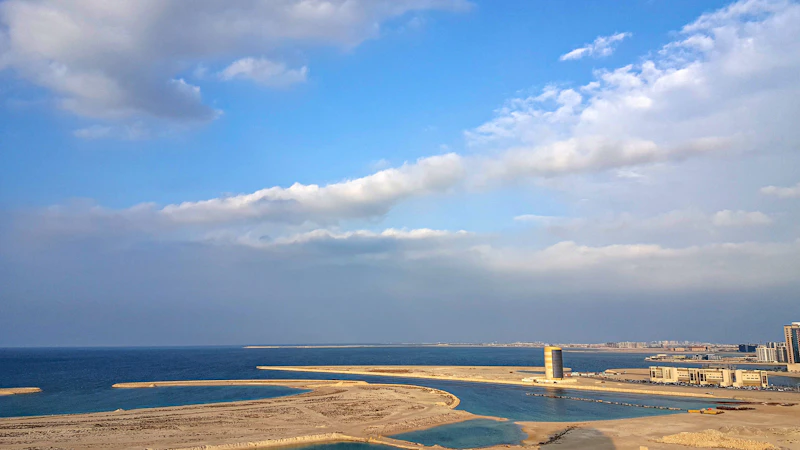 anatomi geopolitik mengapa kharg menjadi sasaran amarah trump