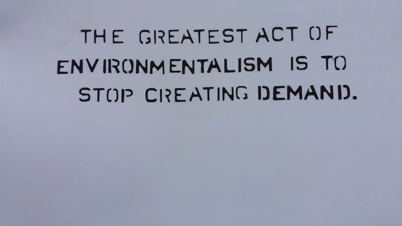 bbm naik pm thailand ngantor mobil listrik ironi elit