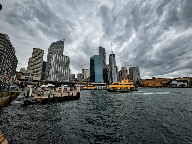 ekonomi as 2025 revisi proyeksi kurang dari 1 persen dampak global