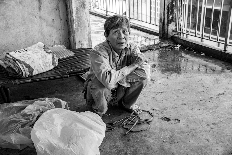 gerobak remuk kelapa gading menagih tanggung jawab jalanan