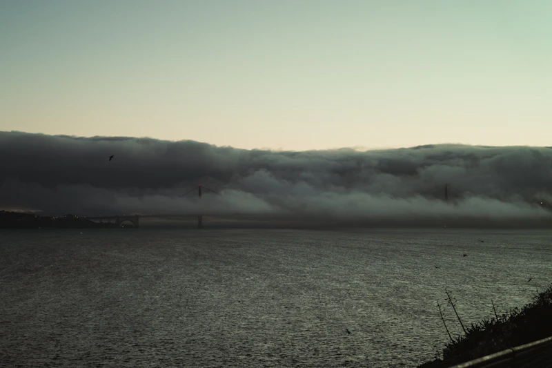 kapal induk as terbakar analisis korupsi pengadaan militer