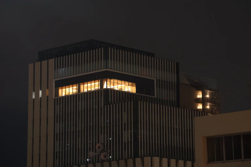 kpk alihkan penahanan eks menag yaqut ada pola baru