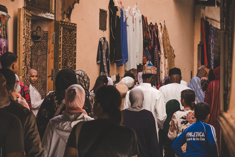 shalat id prabowo antara kesakralan dan bayangan rekam jejak elit