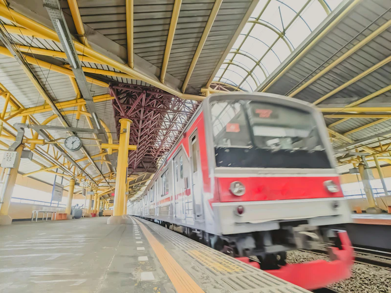 elektrifikasi krl janji menhub akankah tepat waktu