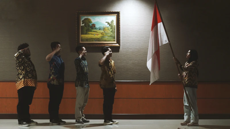 salama prabowo sugianto heroisme atau sandiwara politik