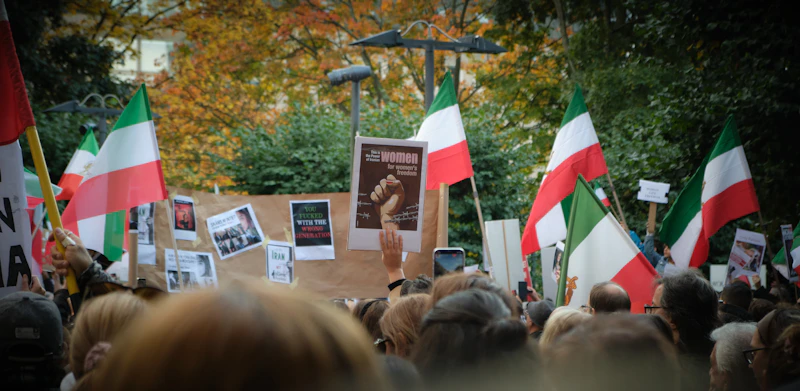 trump manuver retorika iran paus leo tersert