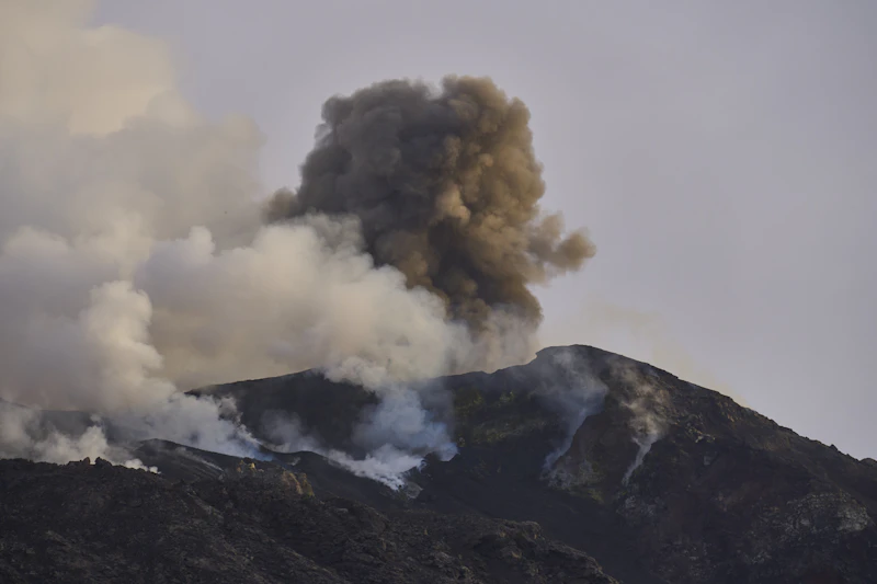 basarnas erupsi gunung gukono integritas lembaga dipertanyakan