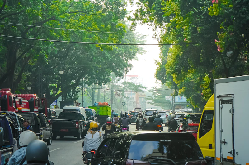 bekasi pedagang meninggal ditabrak sppg analisis siswa