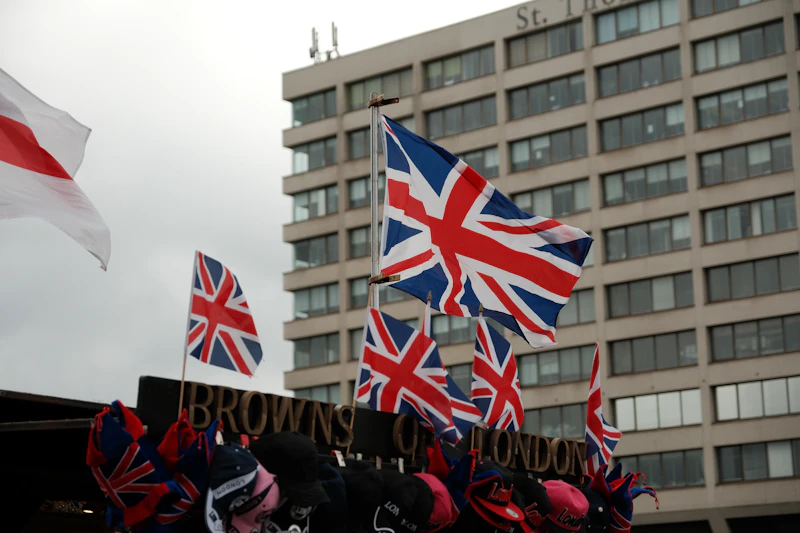 gejolak westminster 2026 kudeta senyap siapa untung balik layar