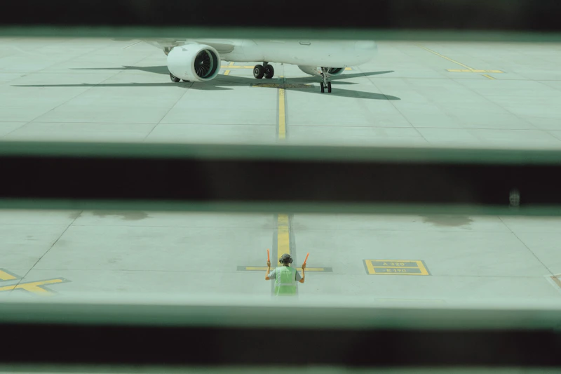 drone hantam bandara kuwait ancaman keamanan sipil
