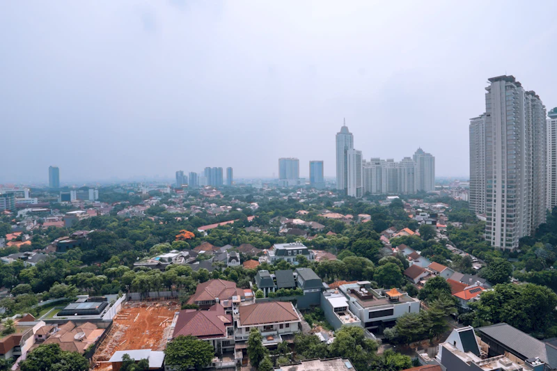 hotel sultan dikosongkan pesan pemerintah kubu pontjo sutowo