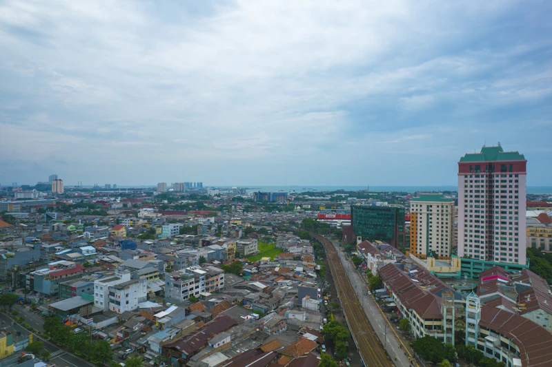 jaringan tol baru jakarta infrastruktur elit dan rakyat