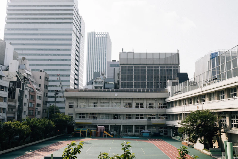 jepang beruang liar sekolah tutup analisis sisw