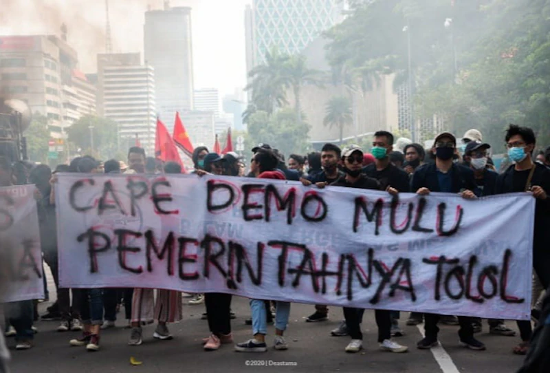 mengurai makna mobil komando elite bertemu aspirasi rakyat dpr