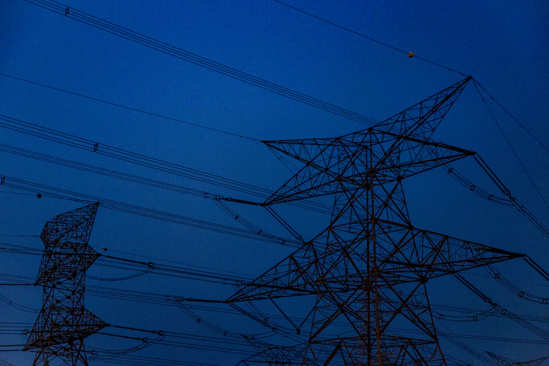 pln rombak direksi rakyat untung siapa diuntungkan