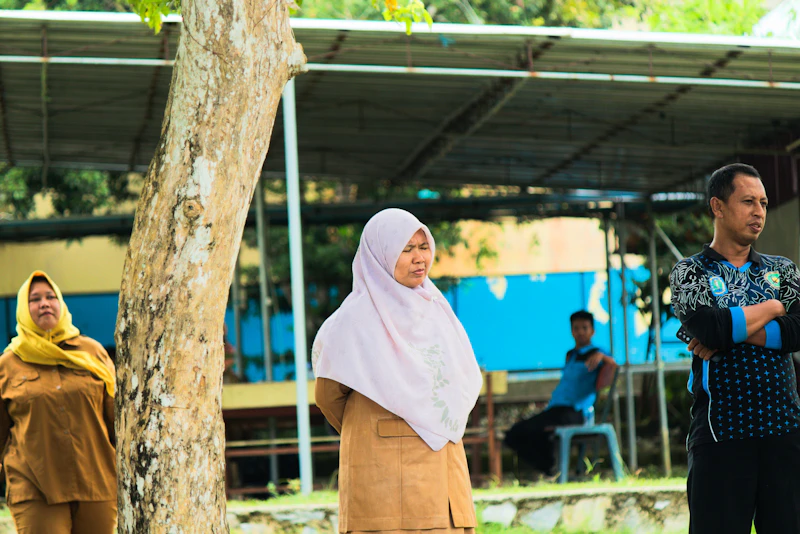 api konflik adonara dua nyawa melayang akar masalah terabaikan