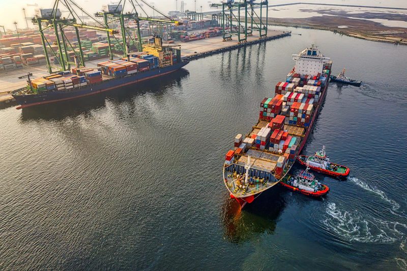 krisis jalur perdagangan global selat hormuz panama panas