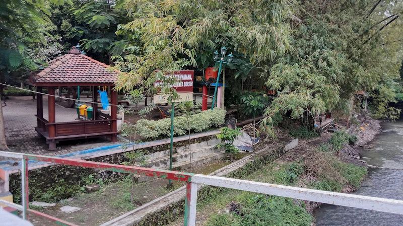 sungai menyusut 1 meter potret krisis air infrastruktur