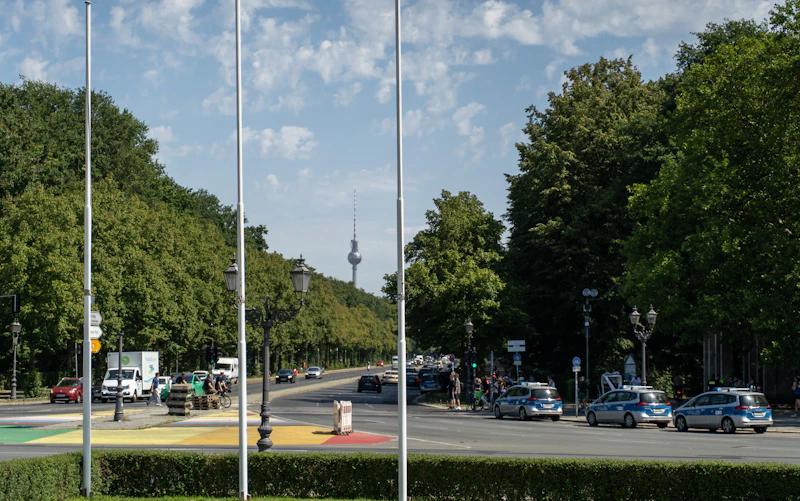 teror berlin pride tudingan cepat solusi atau masalah