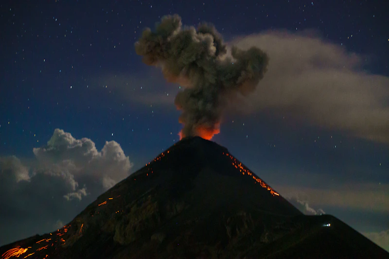 video viral gunung anak krakatau meletus hoax