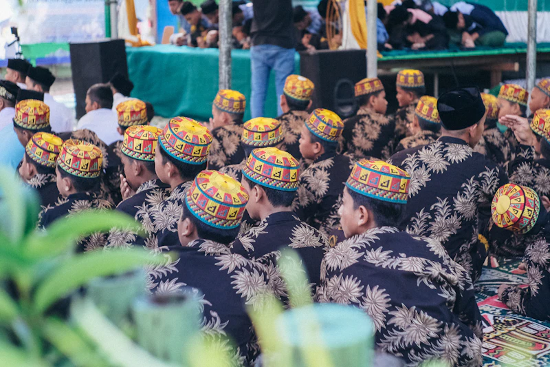 api di hari damai aceh retakan rekonsiliasi yang menganga