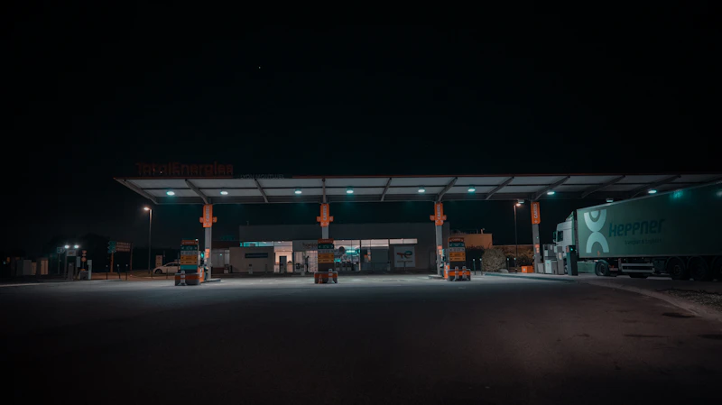 diskon bbm pertamina berkah atau beban tersembunyi