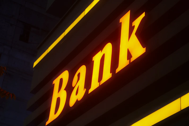 ekonomi 11 persen ambisi berbahaya bank tetangga diberi warning