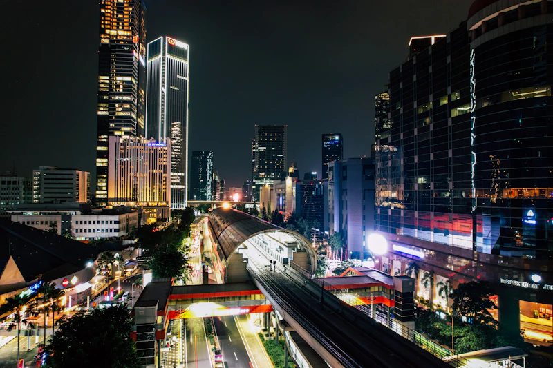 lrt jakarta kelapa gading manggarai 28 menit analisis siswa