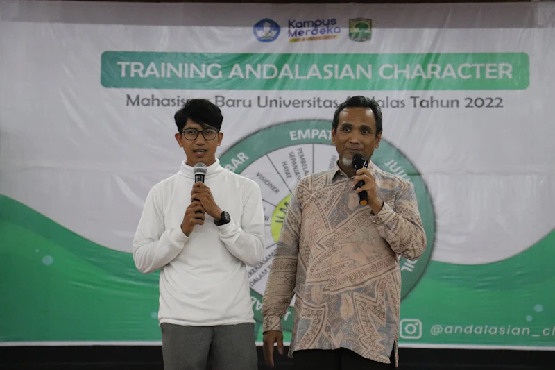 mikrofon mati diplomasi tersandera siapa untung