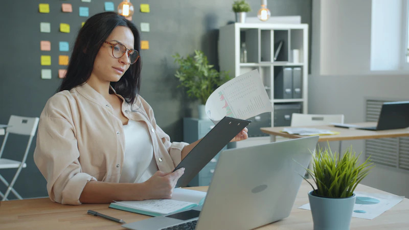 milenial perempuan borong ori030 sinyal optimisme investasi