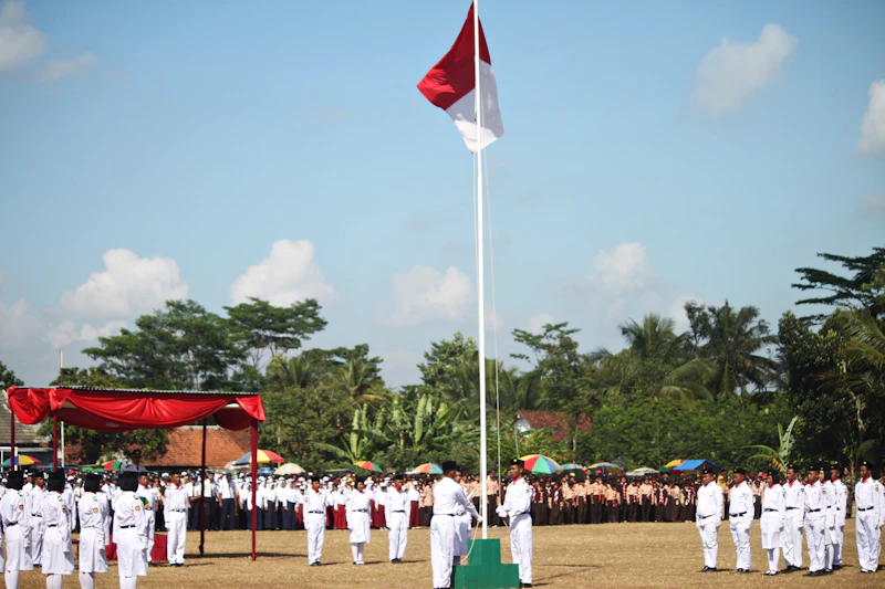 monas istana kirab bendera pusaka hut 81 kemerdekaan ri