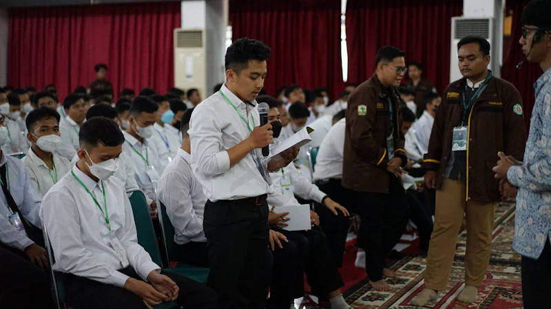 panglima tni pr publik dpr antara imbauan dan rekam jejak