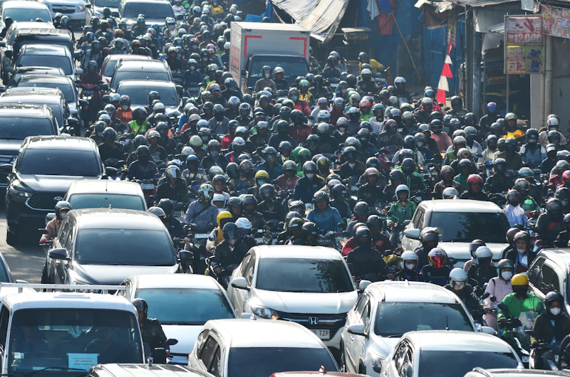 polri hormati hak demo 27 agustus janji manis vs realitas