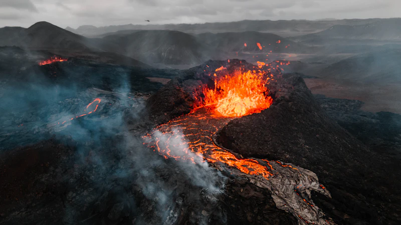 anak krakatau bergemuruh lagi refleksi mitigasi bencana