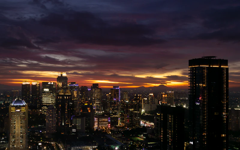 jakarta gelap gulita ada apa dengan pln malam ini
