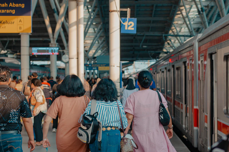 kai minta izin impor krl bekas solusi cepat vs industri nasional