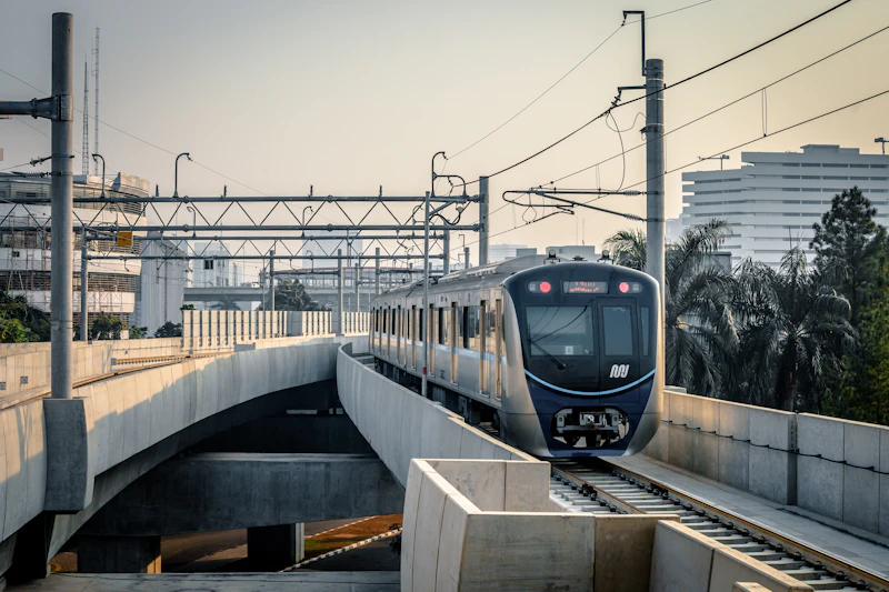 manuver lrt ketika perintah menggema sosok kontroversial