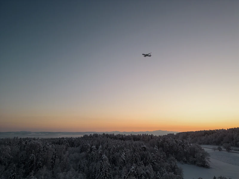 nato tembak drone misterius perbatasan rusia analisis siswa