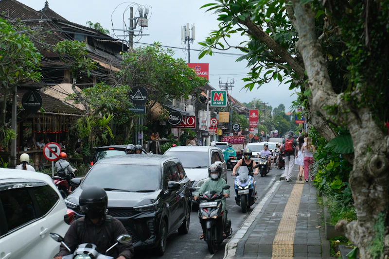 trem baterai bali 2028 janji modernisasi atau ilusi semu