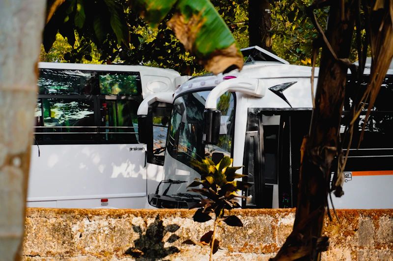 13 nyawa melayang audit mendesak keselamatan bus pariwisata