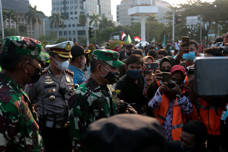 ancaman prabowo satgas pkh mata telinga kekuasaan