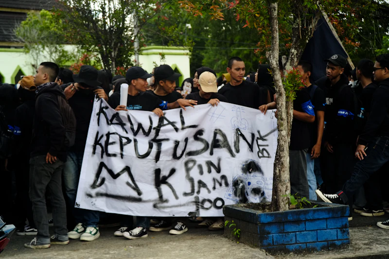 gelombang protes di palangka raya rakyat bersuara menteri bicara