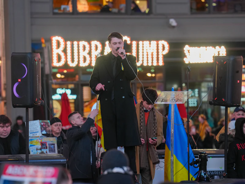 kritik energi zelensky dibalas trump suruh undur diri analisis siswa