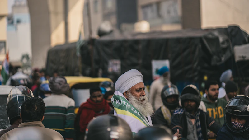 pemimpin partai kecoak india ditangkap analisis demokrasi