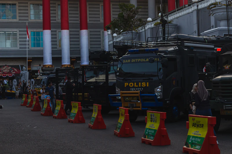 polri selidiki pasar modal gimmick atau keadilan sejati