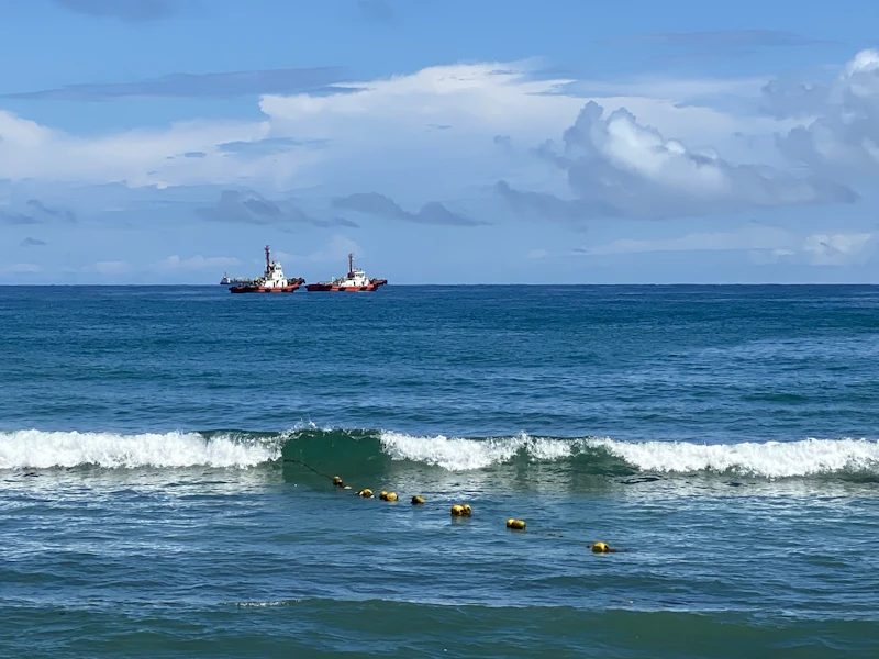 rig minyak tenggelam kelalaian migas keselamatan pekerja
