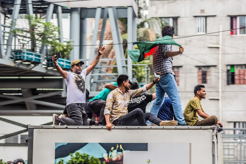 rp2 ribu komitmen gojek pada mitra atau profit oligarki