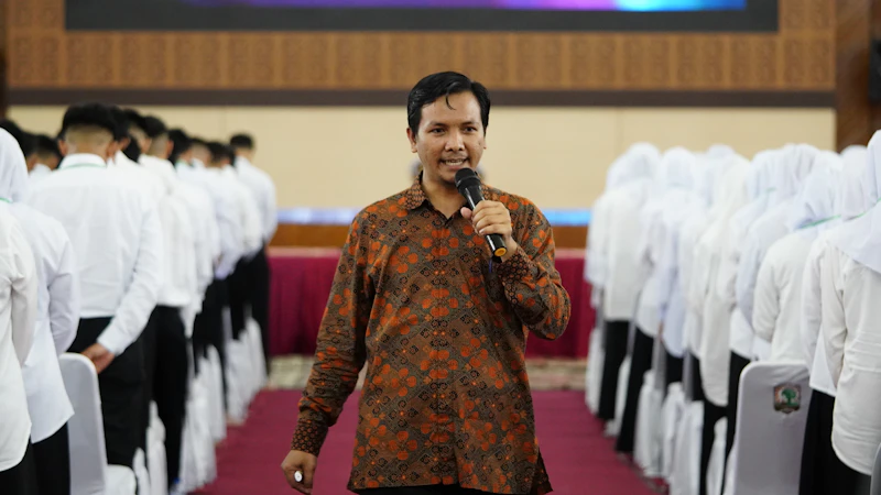 sarmuji 100 hari mampukah menperin sulap industri ri lebih maju