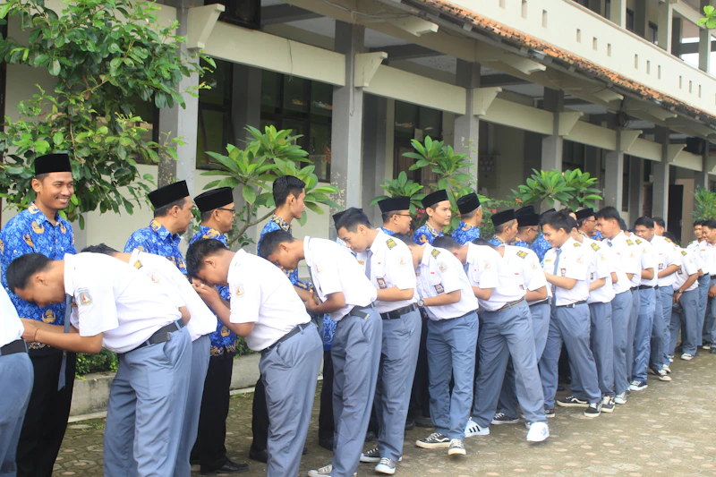 taruna nusantara antara bibit unggul dan gerbang elite