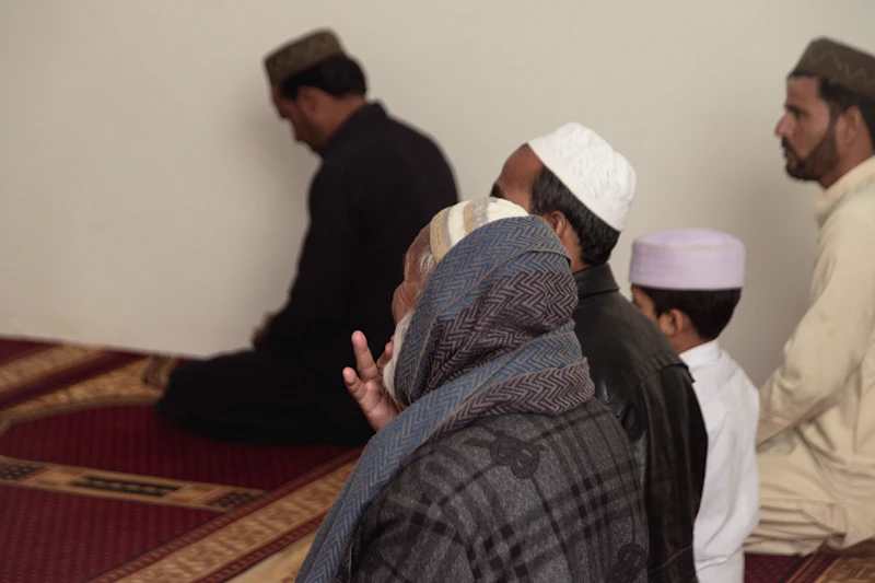 wakapolda jateng temui ulama redam tensi penggeledahan warung mi babi